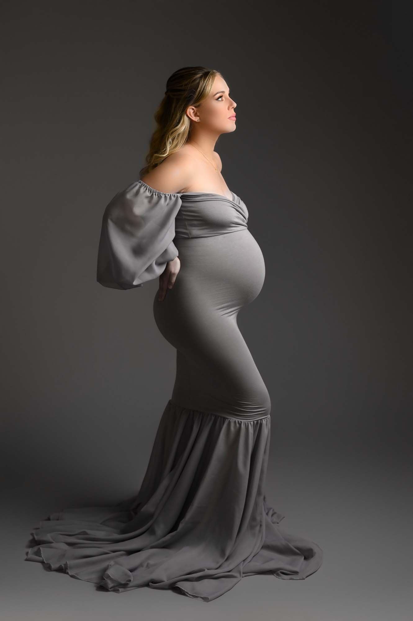 Maternity-Photography-Session-Northlake-Justin-Haslet-Classic-Black-White-Baby-boy-13