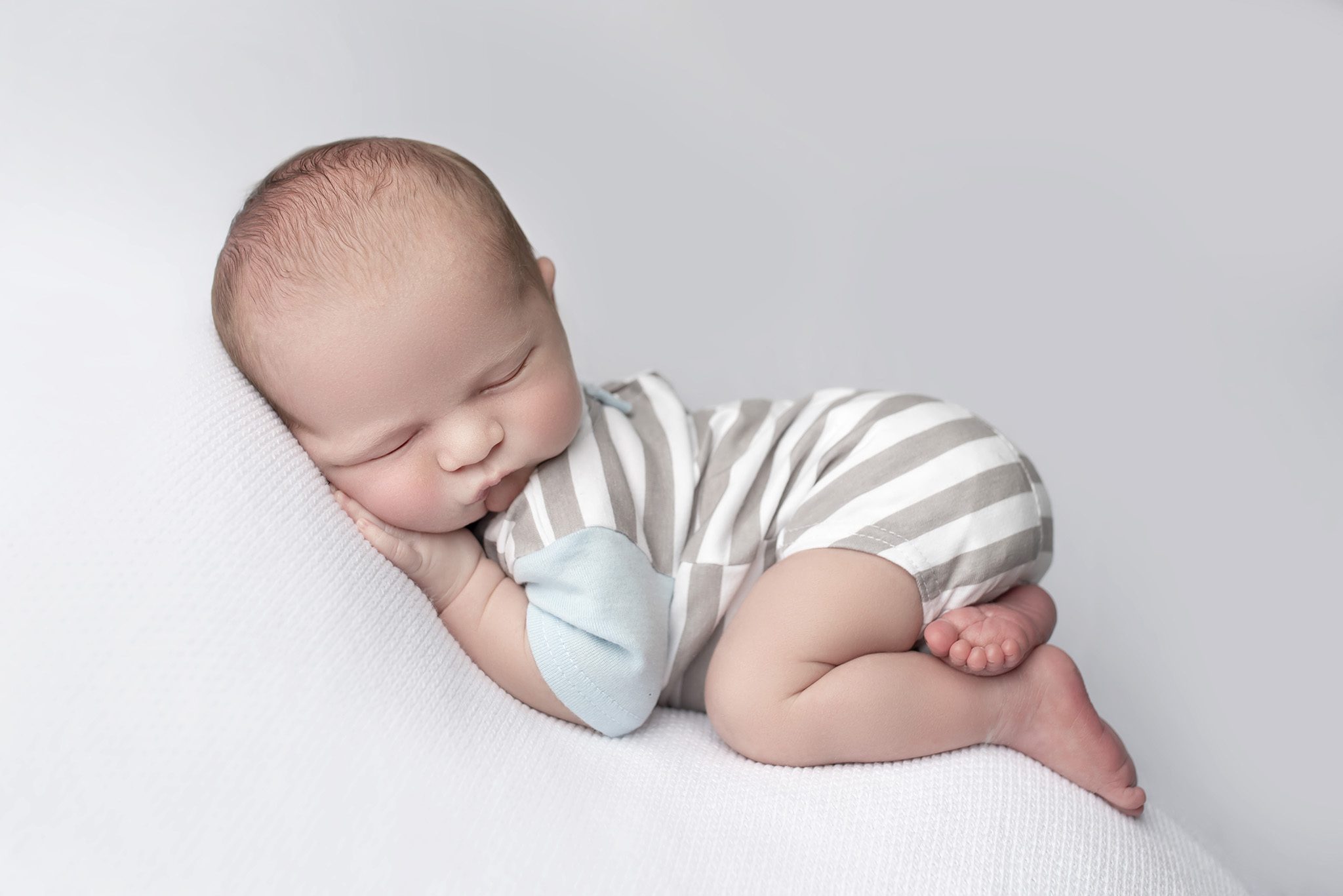Baby-boy-newborn-session-blue-gray-white-flower-mound-tx-26