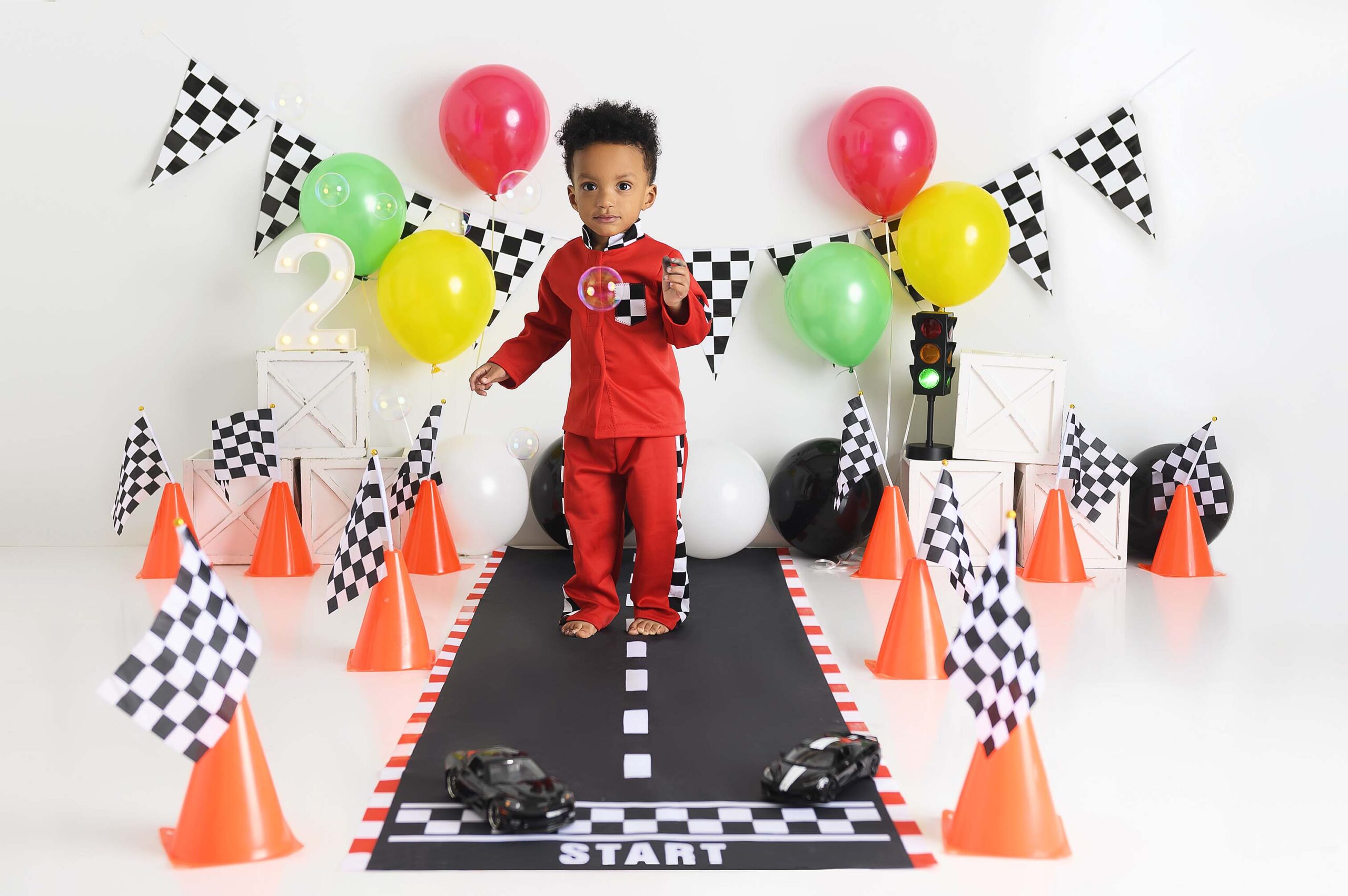 Dallas-DFW-cake-smash-photographer-second-birthday-two-years-oldracing-cars-two-fast-lightening-mcqueen